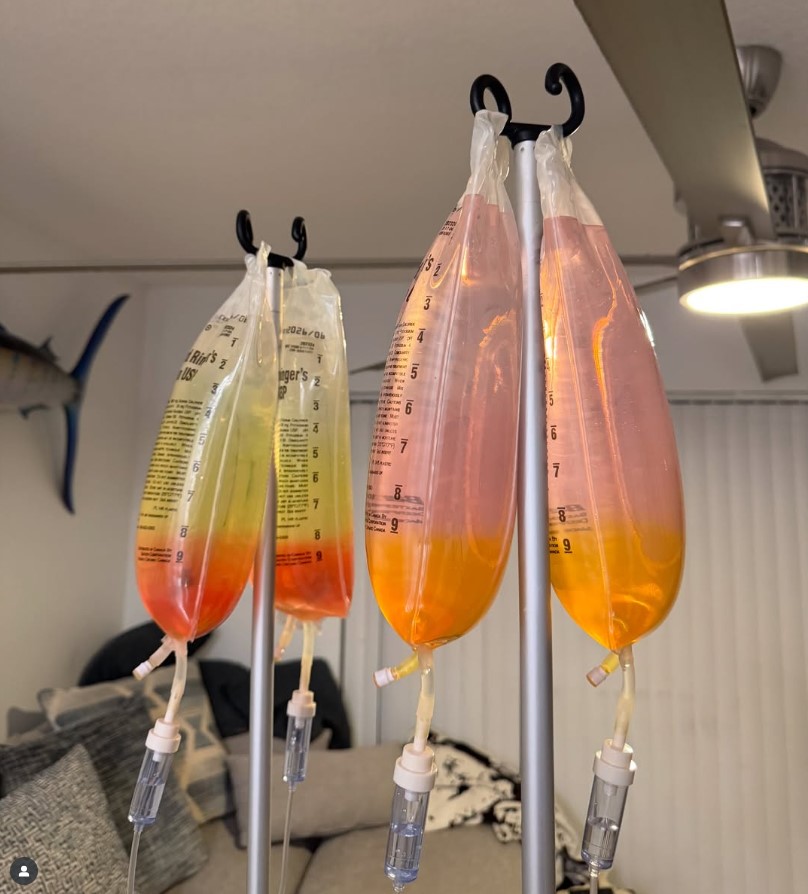 Mobile IV Mia from Hydration and Health Meyers Cocktail for a wedding party in palm beach county florida