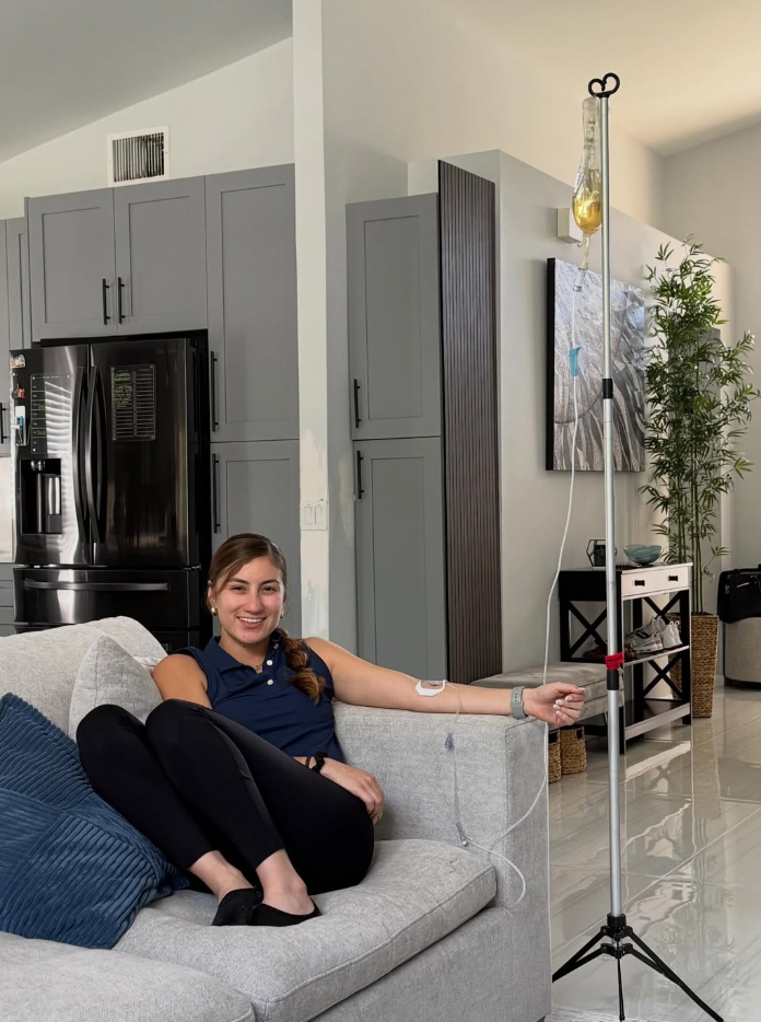 Mobile IV Mia of Hydration and Health LLC performed a Myers Cocktail IV on her lovely Client